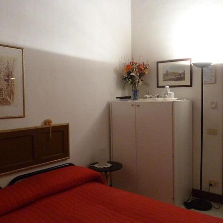 ヴィテルボ Bb Santa Rosa Bed & Breakfast 部屋 写真