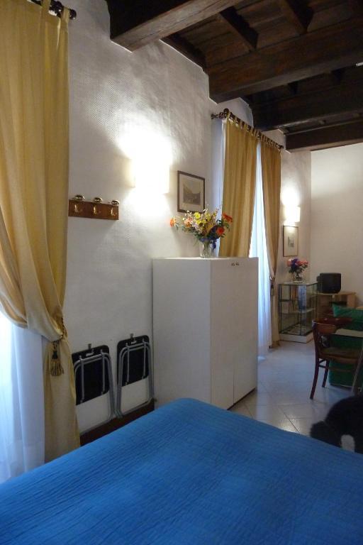 ヴィテルボ Bb Santa Rosa Bed & Breakfast 部屋 写真